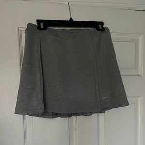 Adorable grey golf skirt! Worn very lightly and no damages.